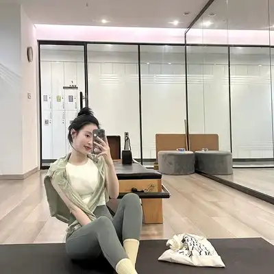 郝东雅